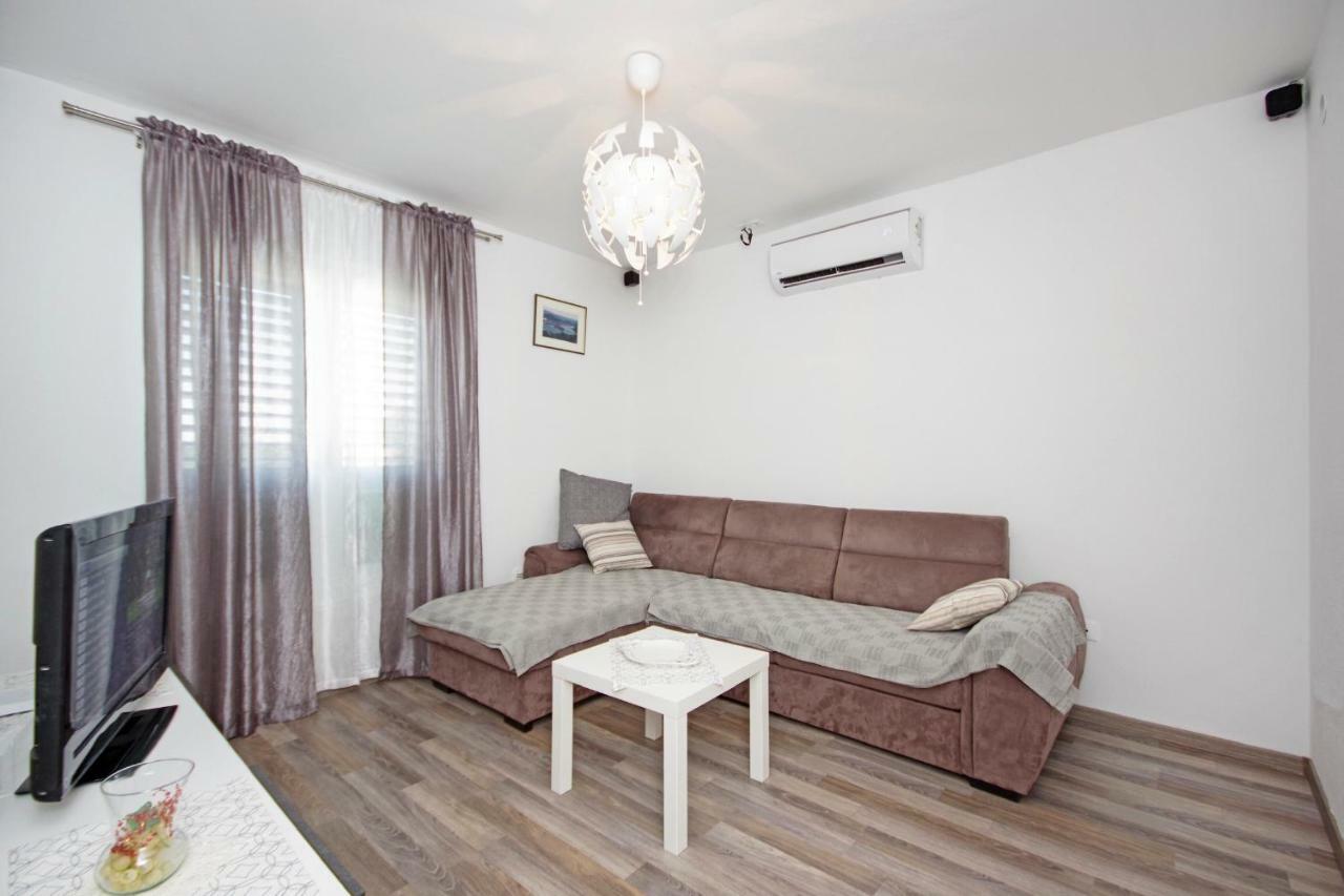 Apartment Nugal Makarska Buitenkant foto