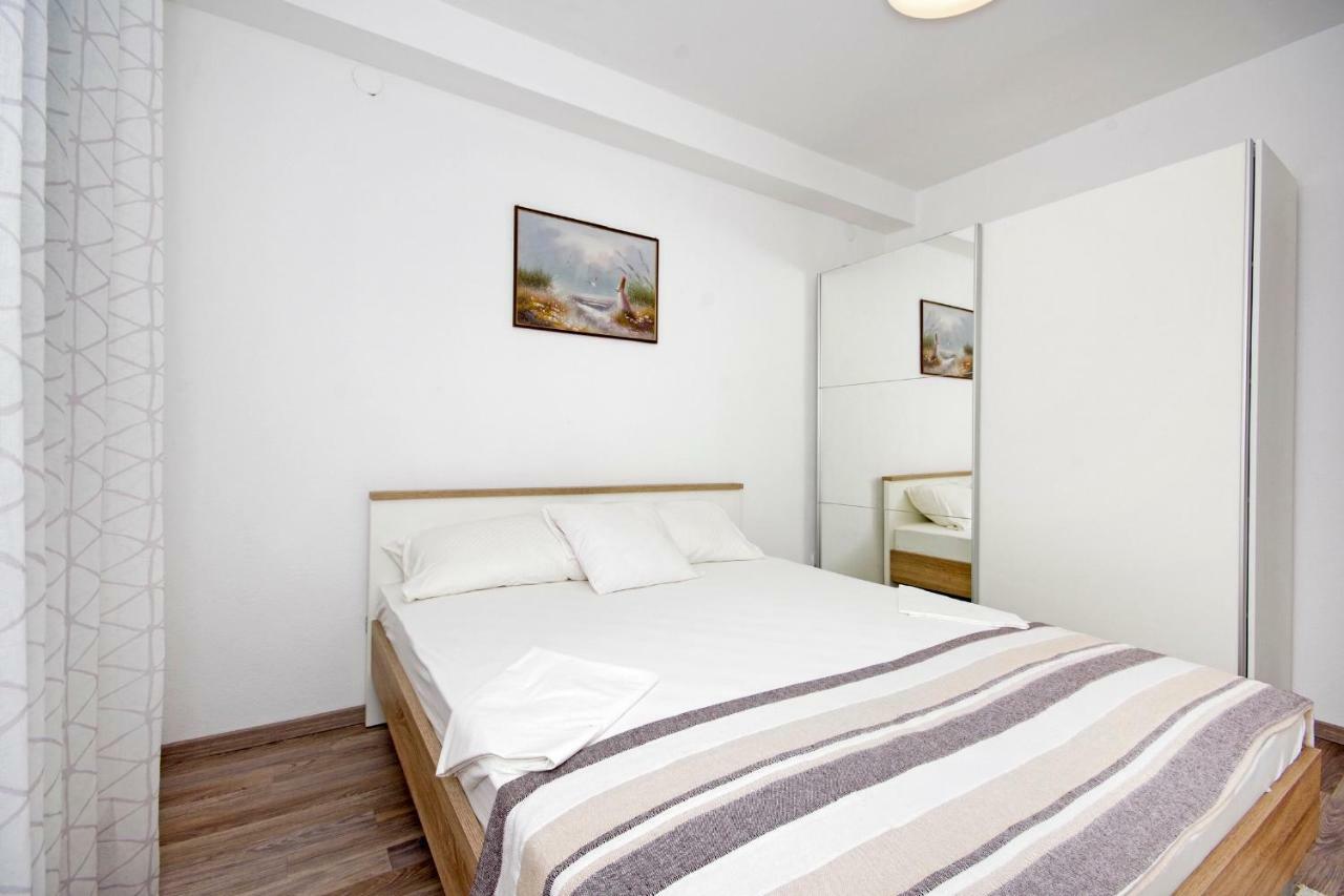 Apartment Nugal Makarska Buitenkant foto
