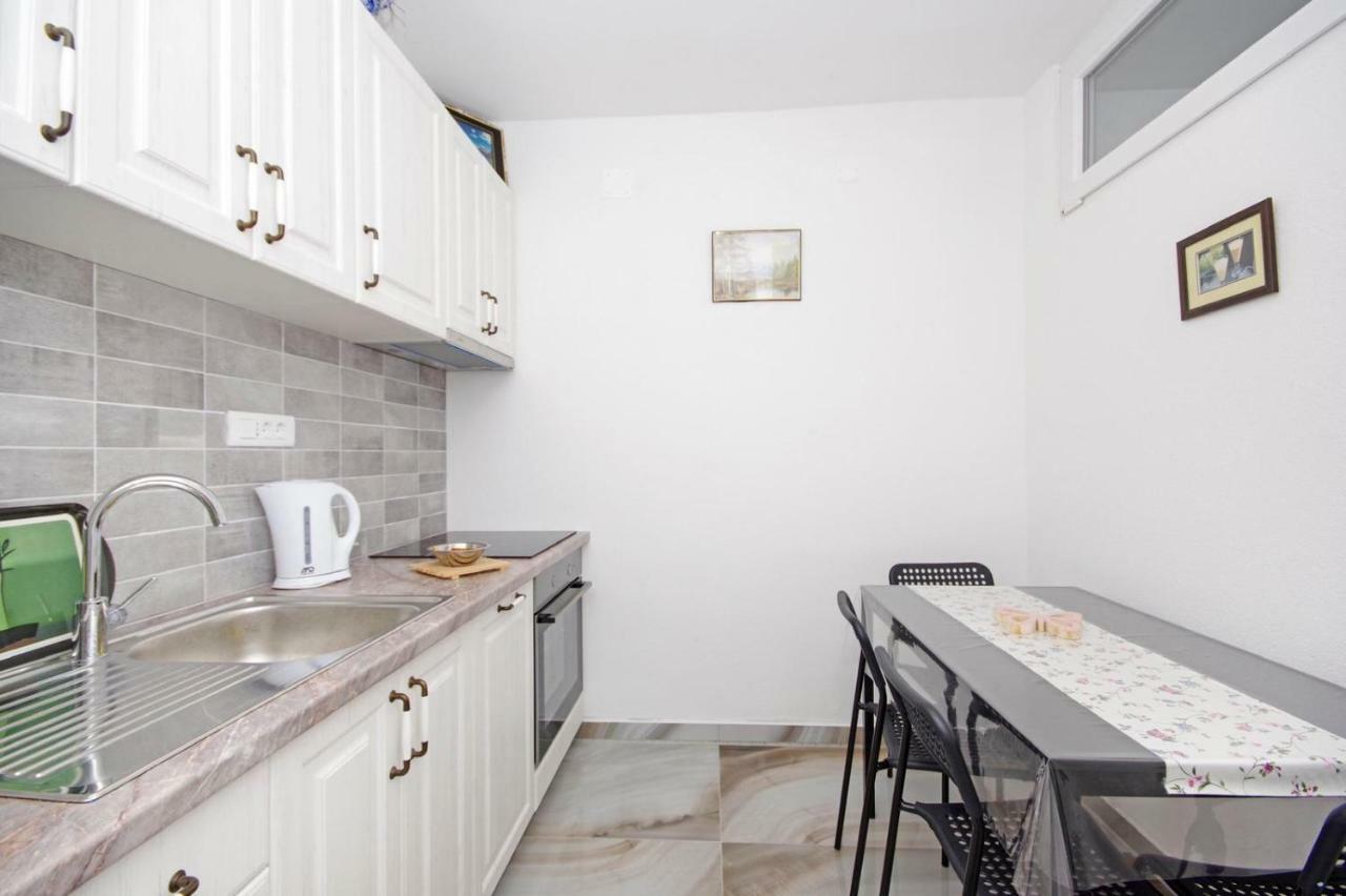 Apartment Nugal Makarska Buitenkant foto
